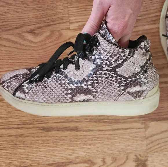 GUC Rag & Bone Leather Snakeskin Sneakers, Size 7 - Picture 14 of 17